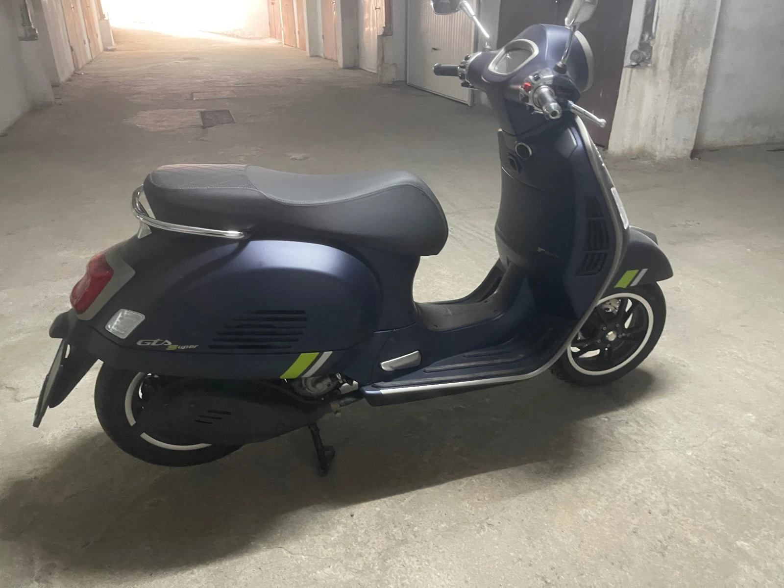 Vespa GTS  300. Super Tech / hp-e, снимка 3 - Мотоциклети и мототехника - 55768352