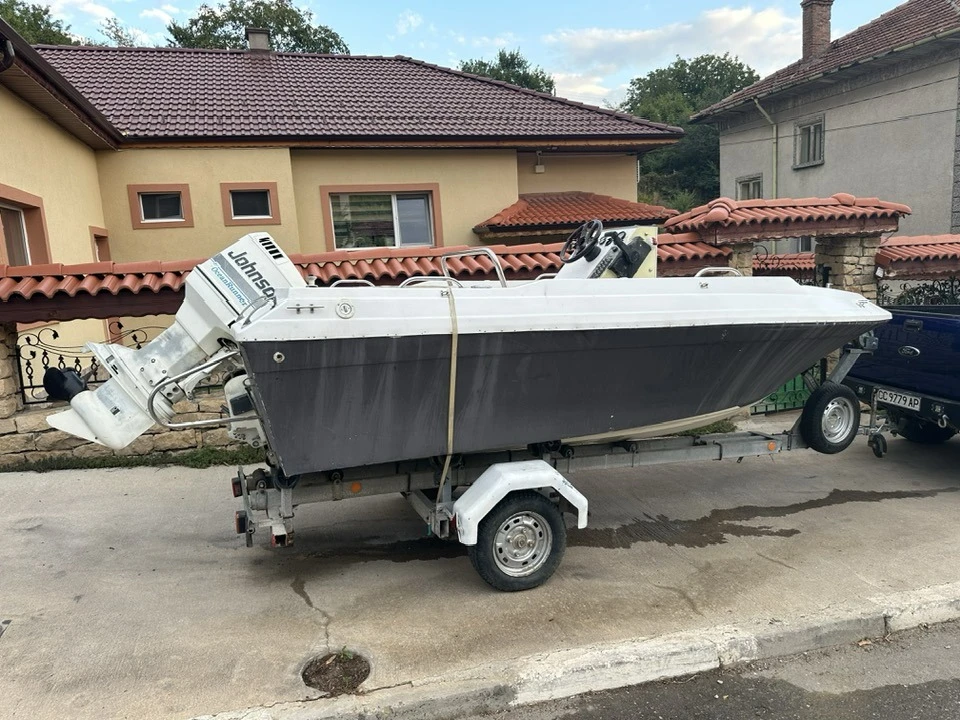 Лодка Bayliner 175hp v6 - изображение 3