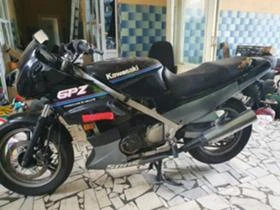 Kawasaki GPZ 500S на части, снимка 3