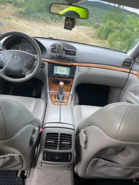 Mercedes-Benz E 270, снимка 12