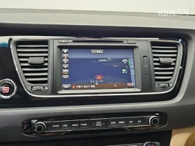 Kia Carnival LIMOUSINE VIP\ПРЕЗИДЕНТСКИ СЕДАЛКИ, снимка 15
