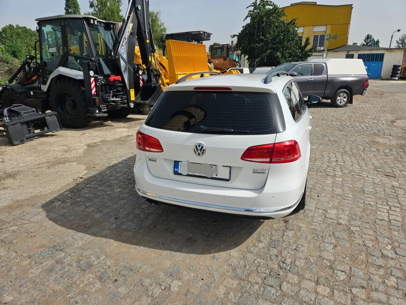 VW Passat, снимка 4 - Автомобили и джипове - 46987016