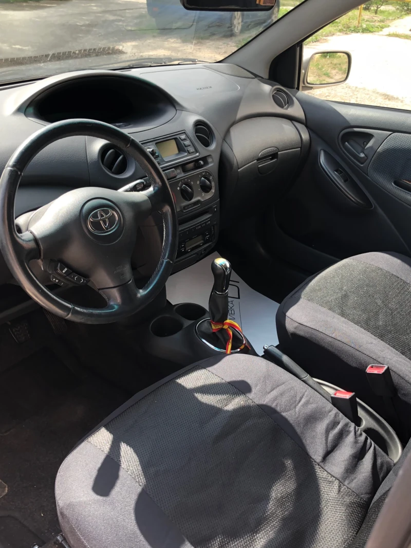 Toyota Yaris Хечбек , снимка 7 - Автомобили и джипове - 47332755