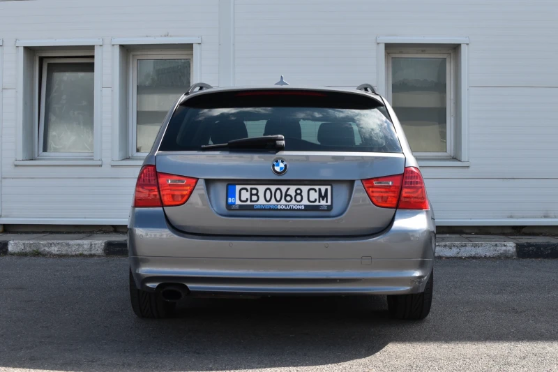 BMW 318 318i * Facelift* , снимка 7 - Автомобили и джипове - 50983776
