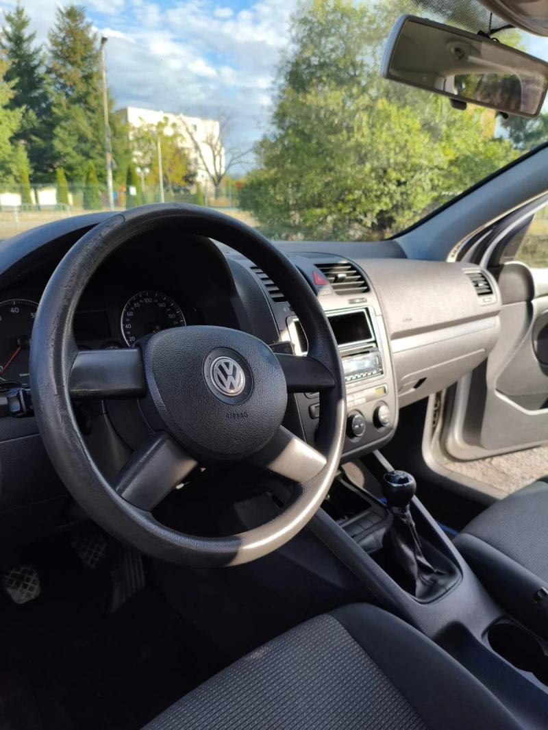 VW Golf, снимка 16 - Автомобили и джипове - 52420207