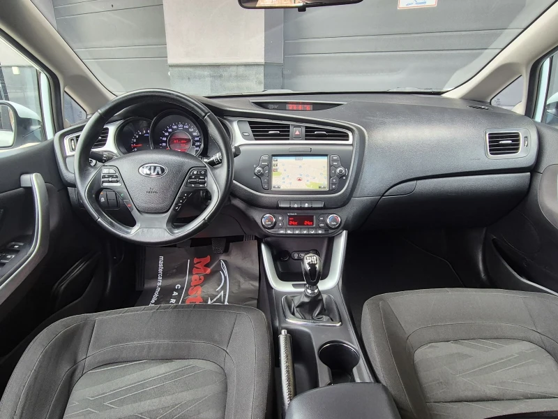 Kia Ceed 1.6 Face#Navi#, снимка 7 - Автомобили и джипове - 53527983