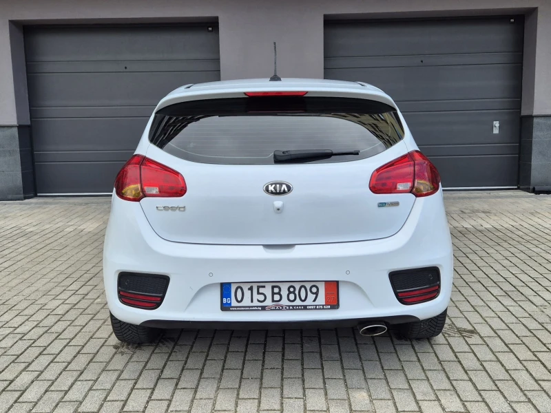Kia Ceed 1.6 Face#Navi#, снимка 5 - Автомобили и джипове - 53527983