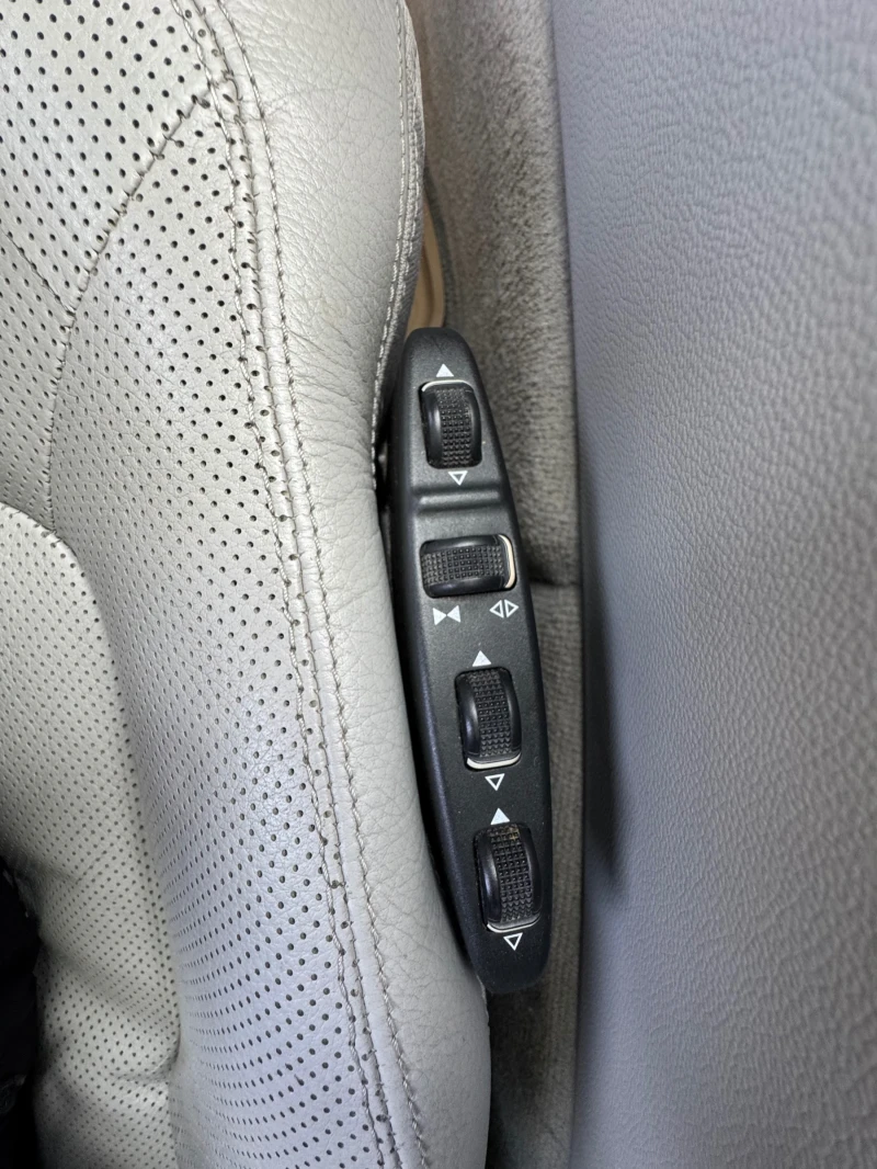 Mercedes-Benz CLS 350 350 CDI, снимка 13 - Автомобили и джипове - 53596054