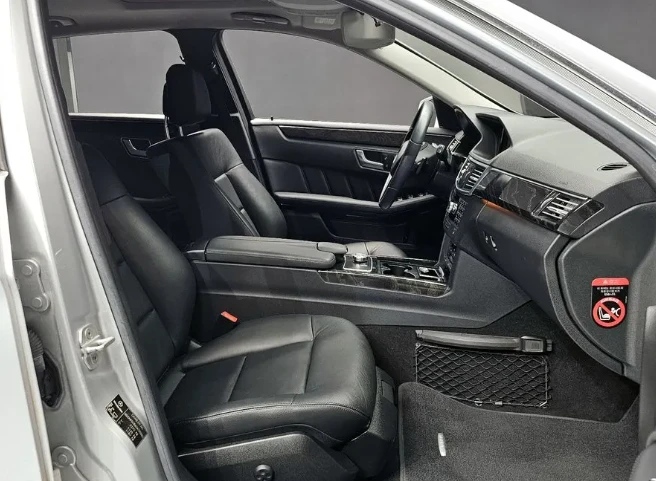 Mercedes-Benz E 220 Avantgarde - изображение 10
