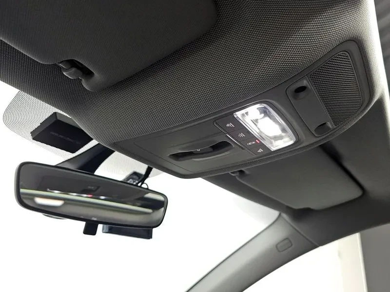 Audi A3 2.0 TFSI, снимка 17 - Автомобили и джипове - 54139450