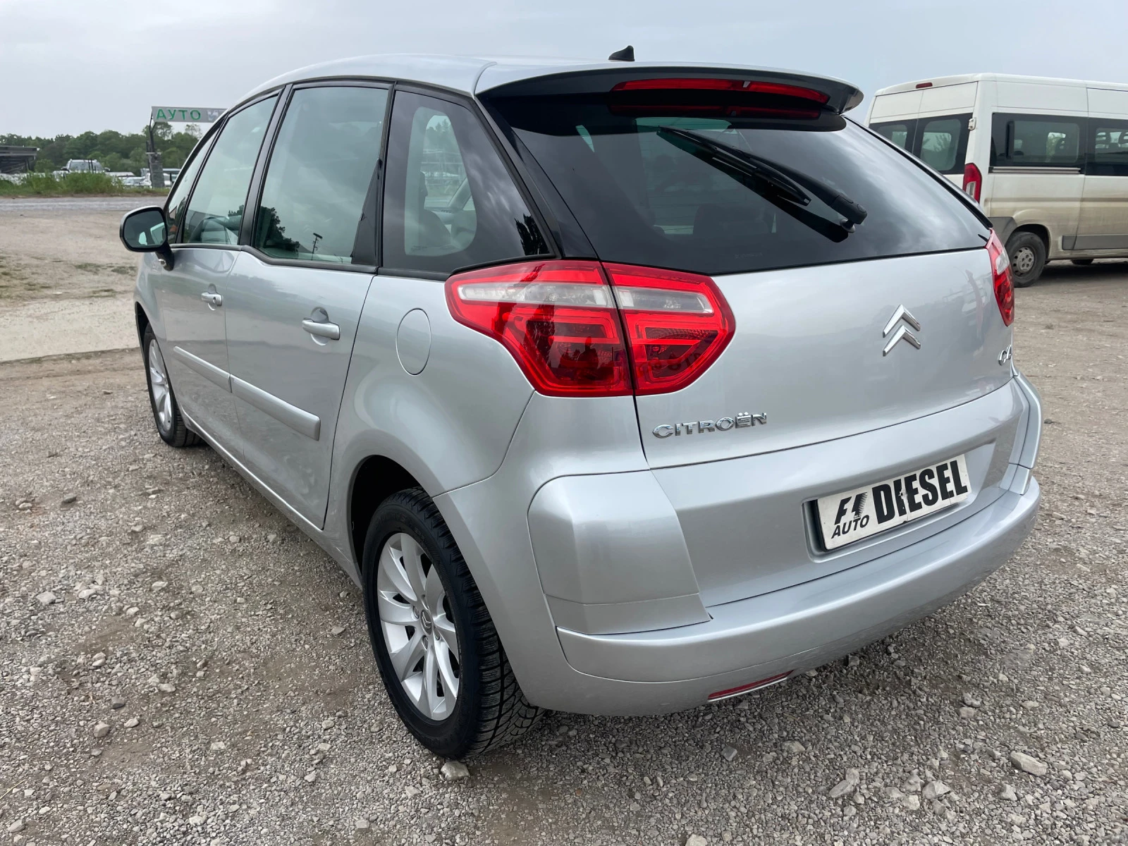 Citroen C4 Picasso 2.0HDI-AVTOMAT-ITALIA - изображение 10