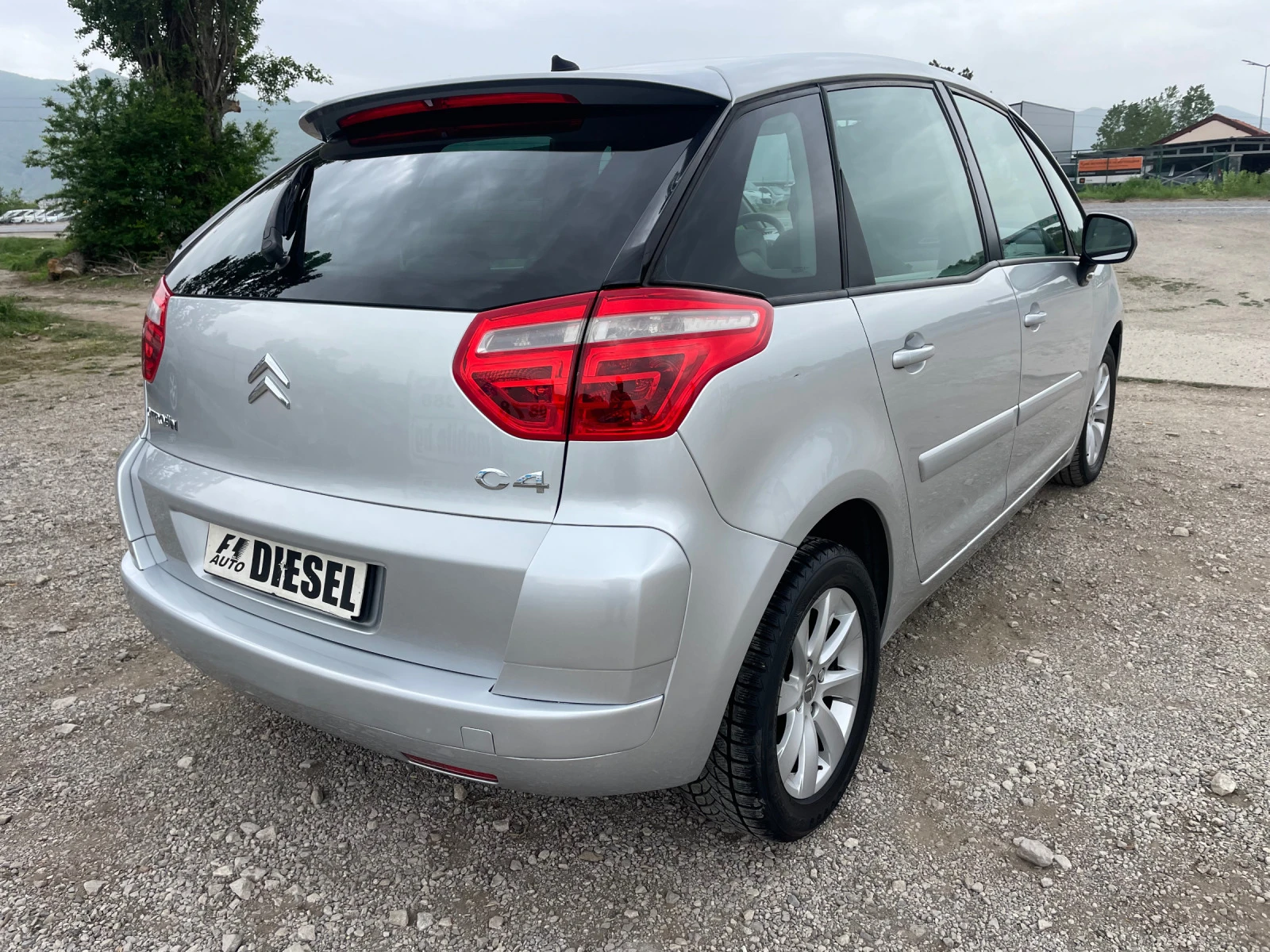 Citroen C4 Picasso 2.0HDI-AVTOMAT-ITALIA - изображение 8