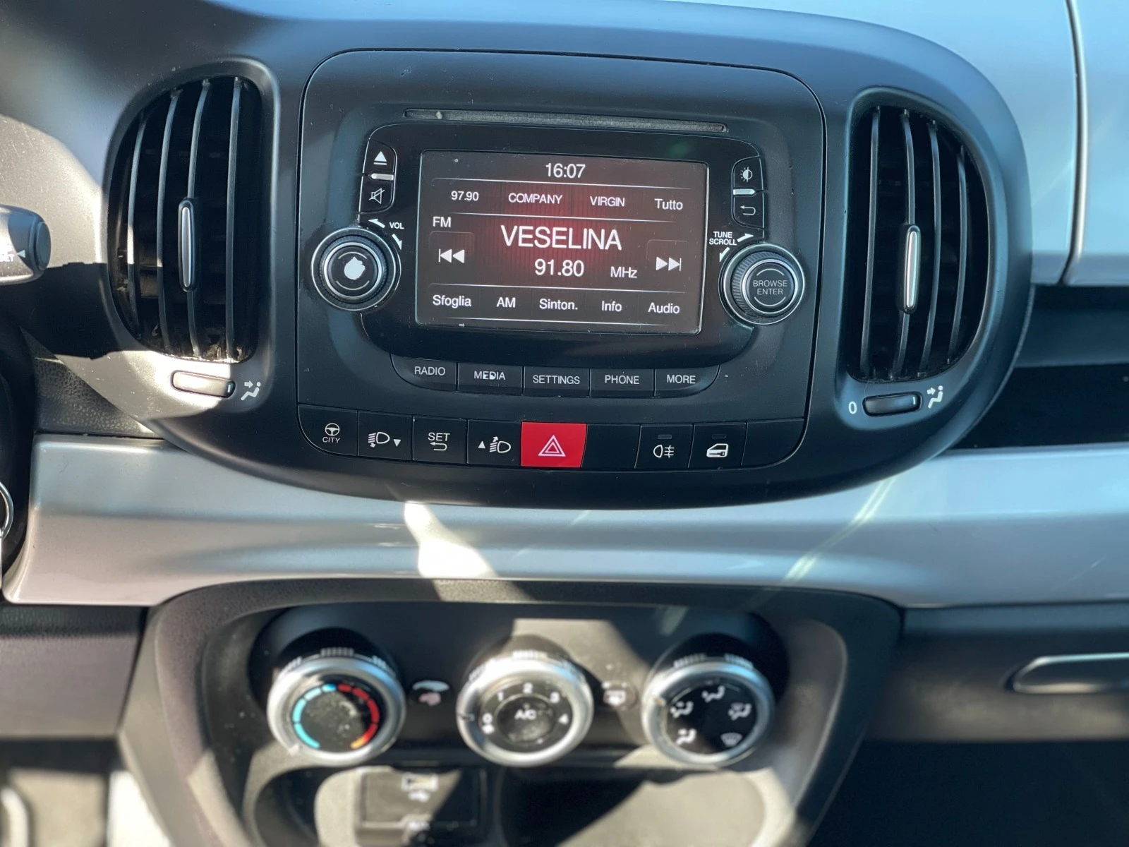 Fiat 500L 1.4i Euro 6B | Mobile.bg   15