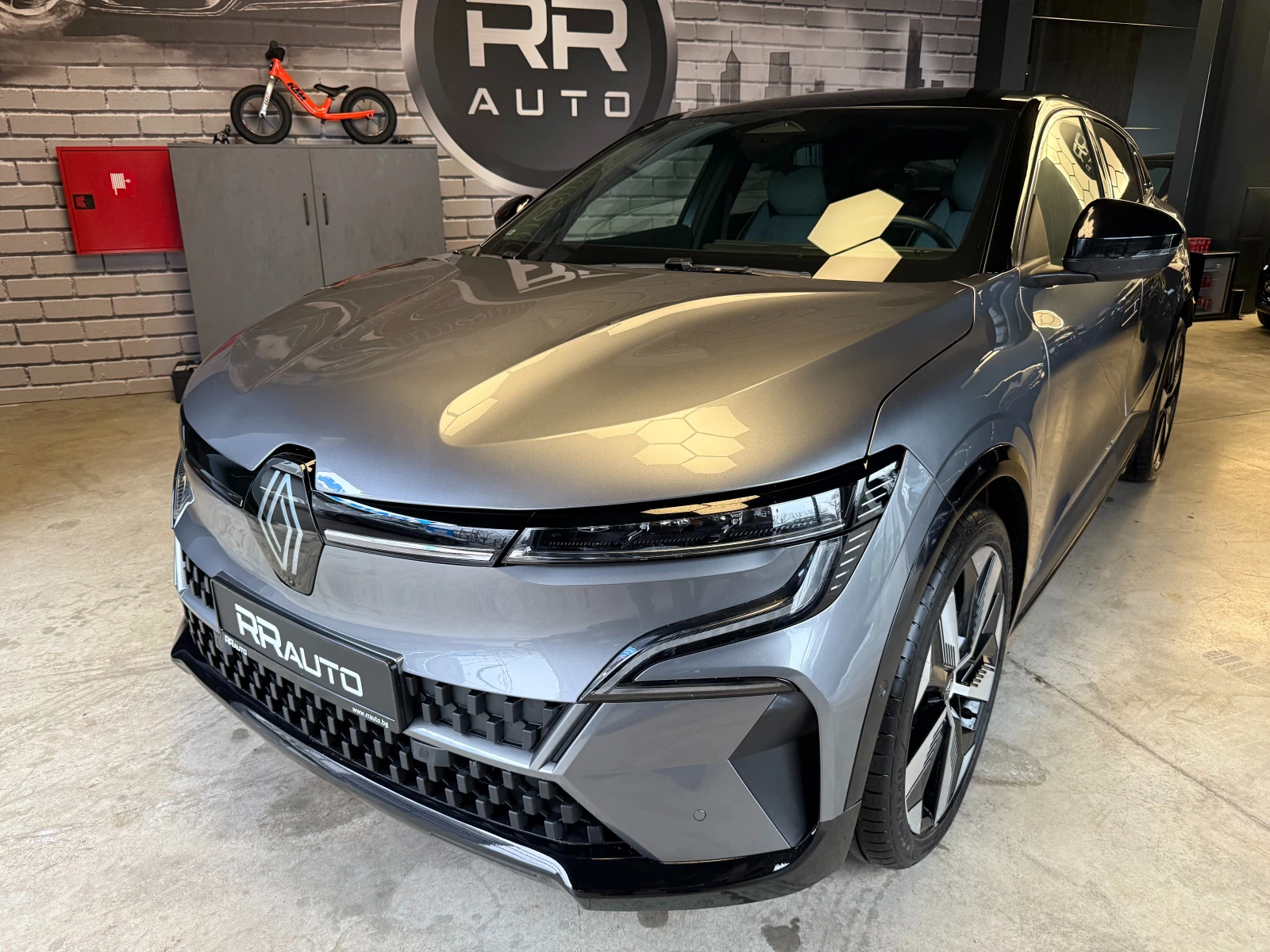 Renault Megane E-TECH EV60 - изображение 3