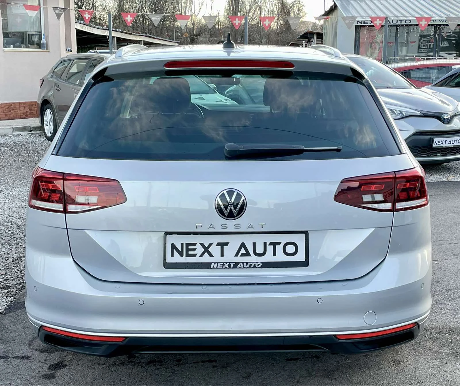 VW Passat 2.0TDI 150HP DSG NAVI E6D - изображение 6