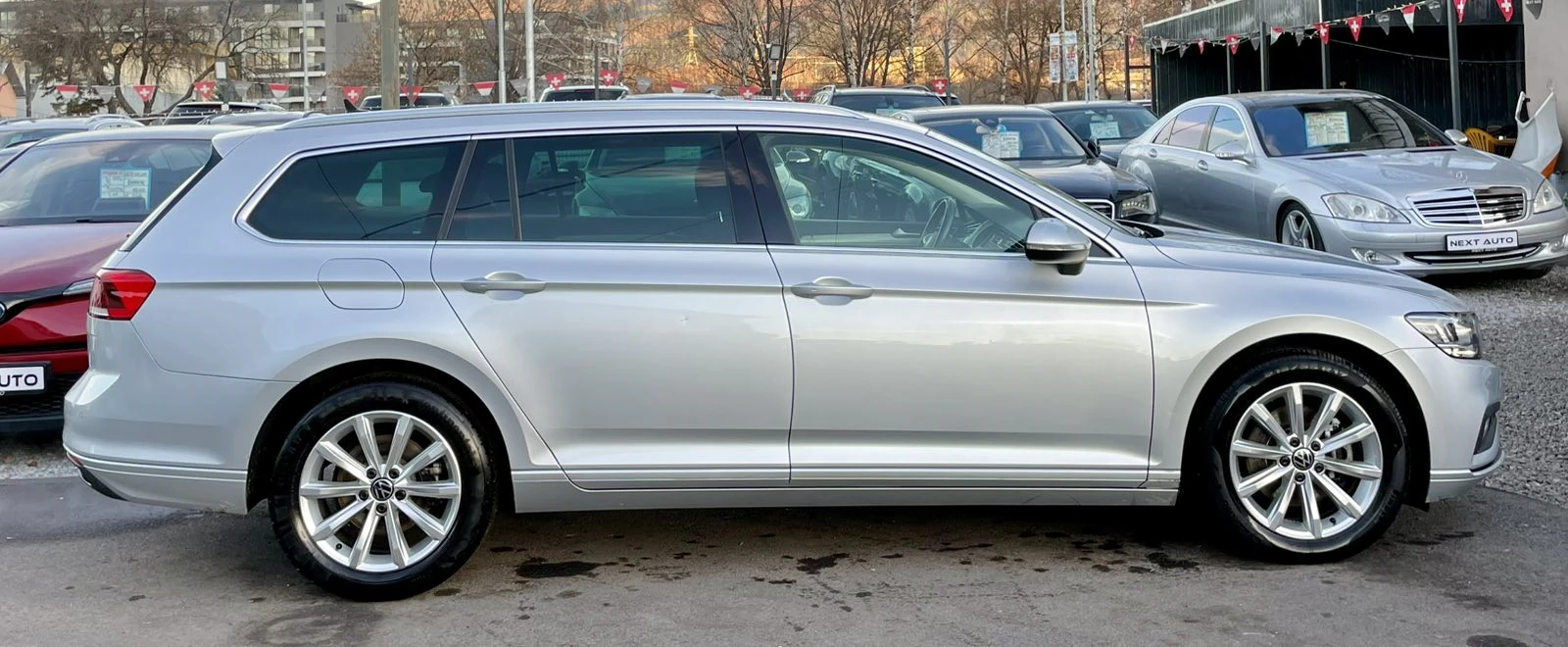 VW Passat 2.0TDI 150HP DSG NAVI E6D - изображение 4