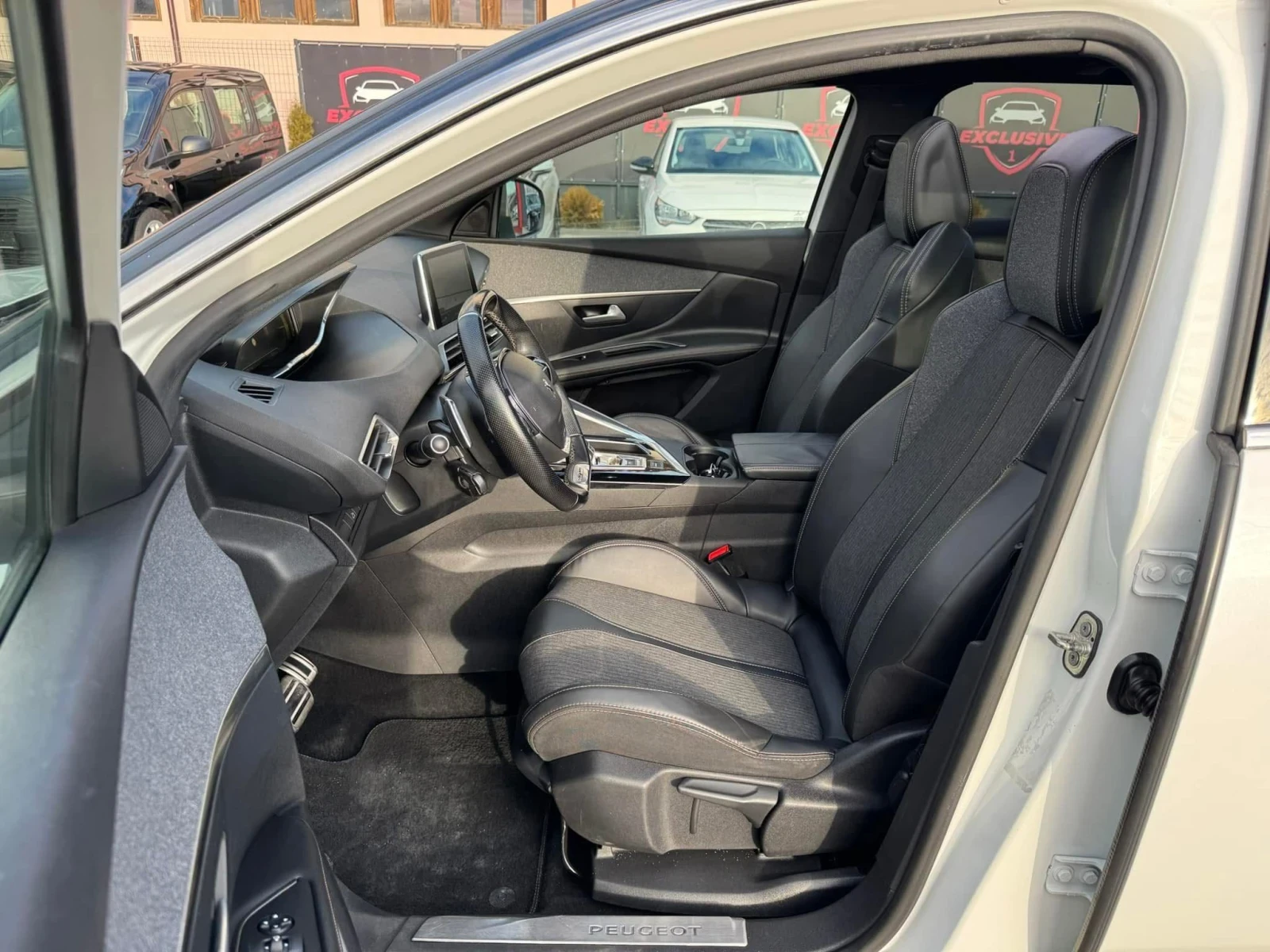 Peugeot 3008 1.6 GT LINE FULL - изображение 9