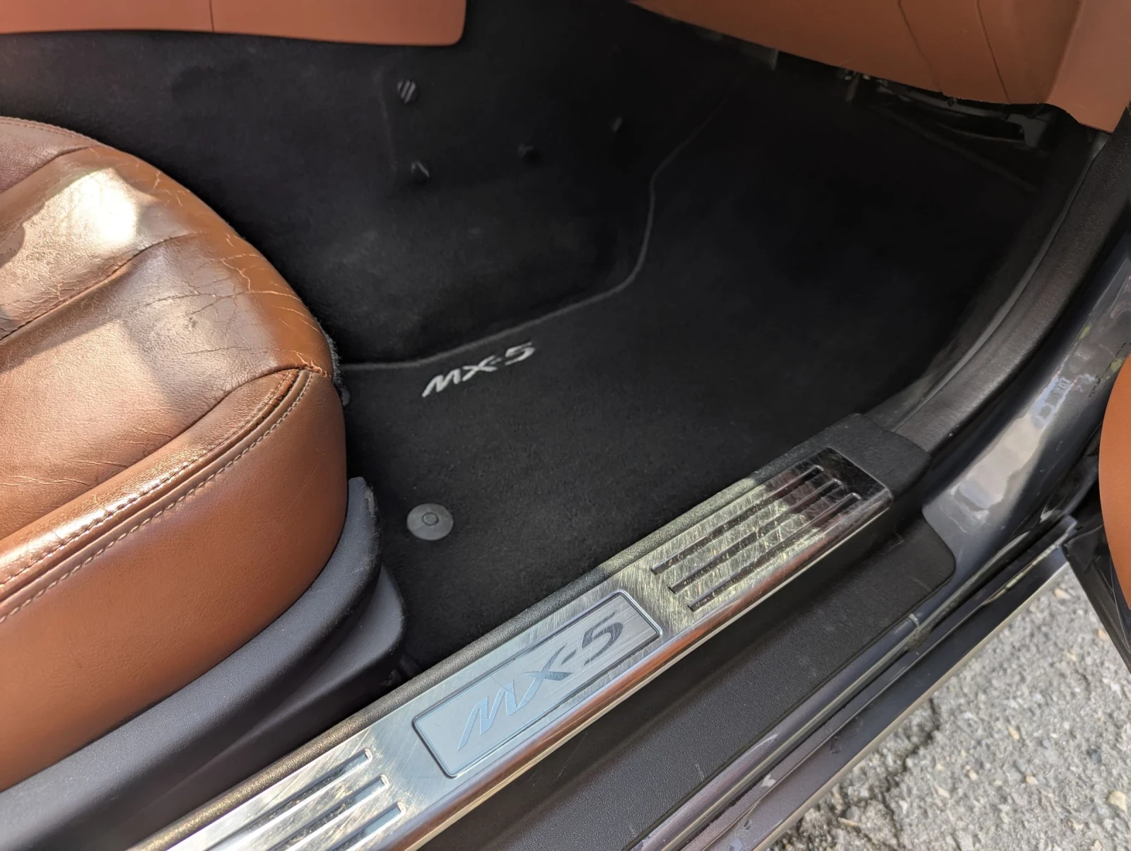 Mazda Mx-5 1.8 - изображение 8
