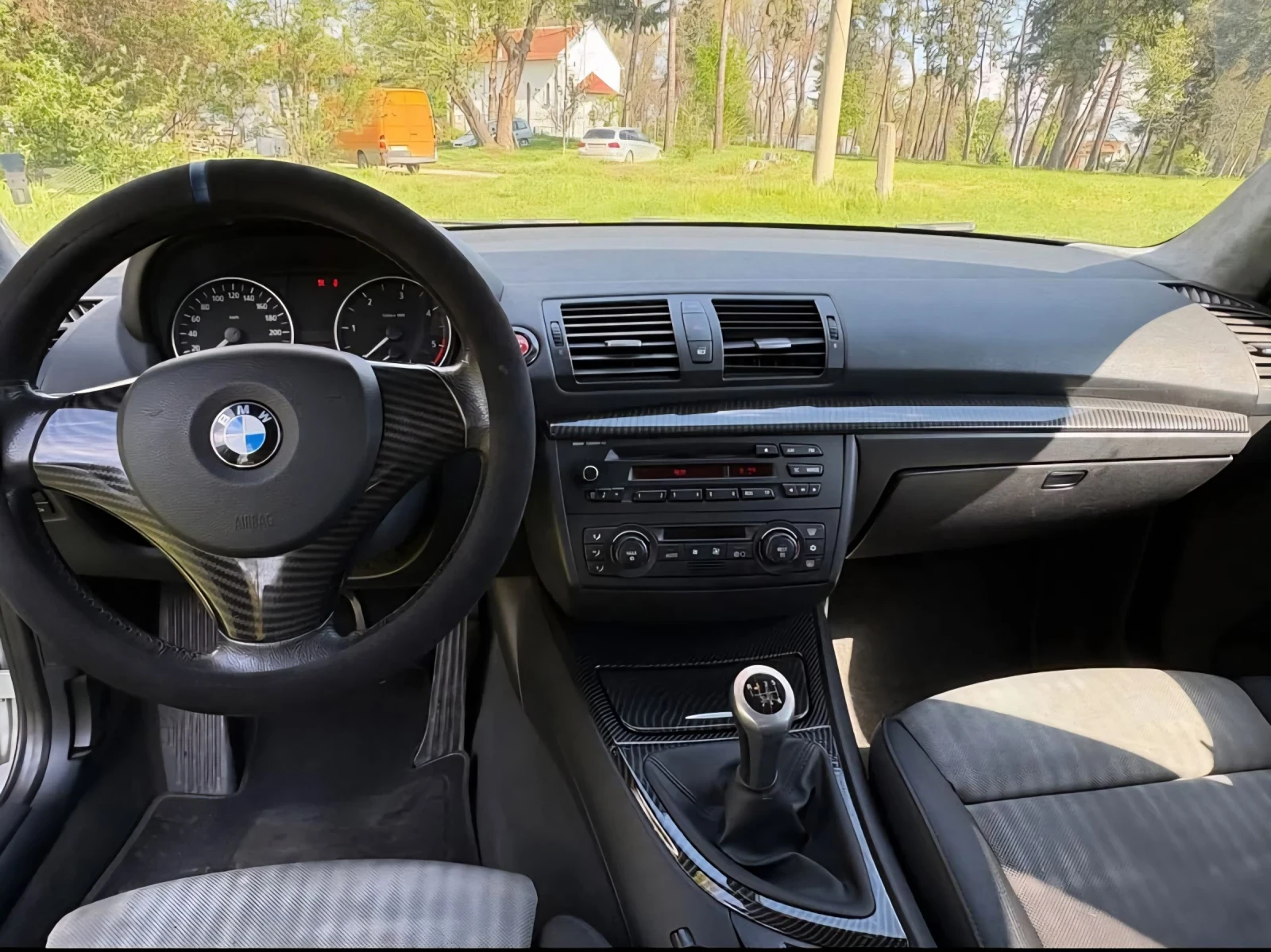 BMW 120 163к - изображение 2