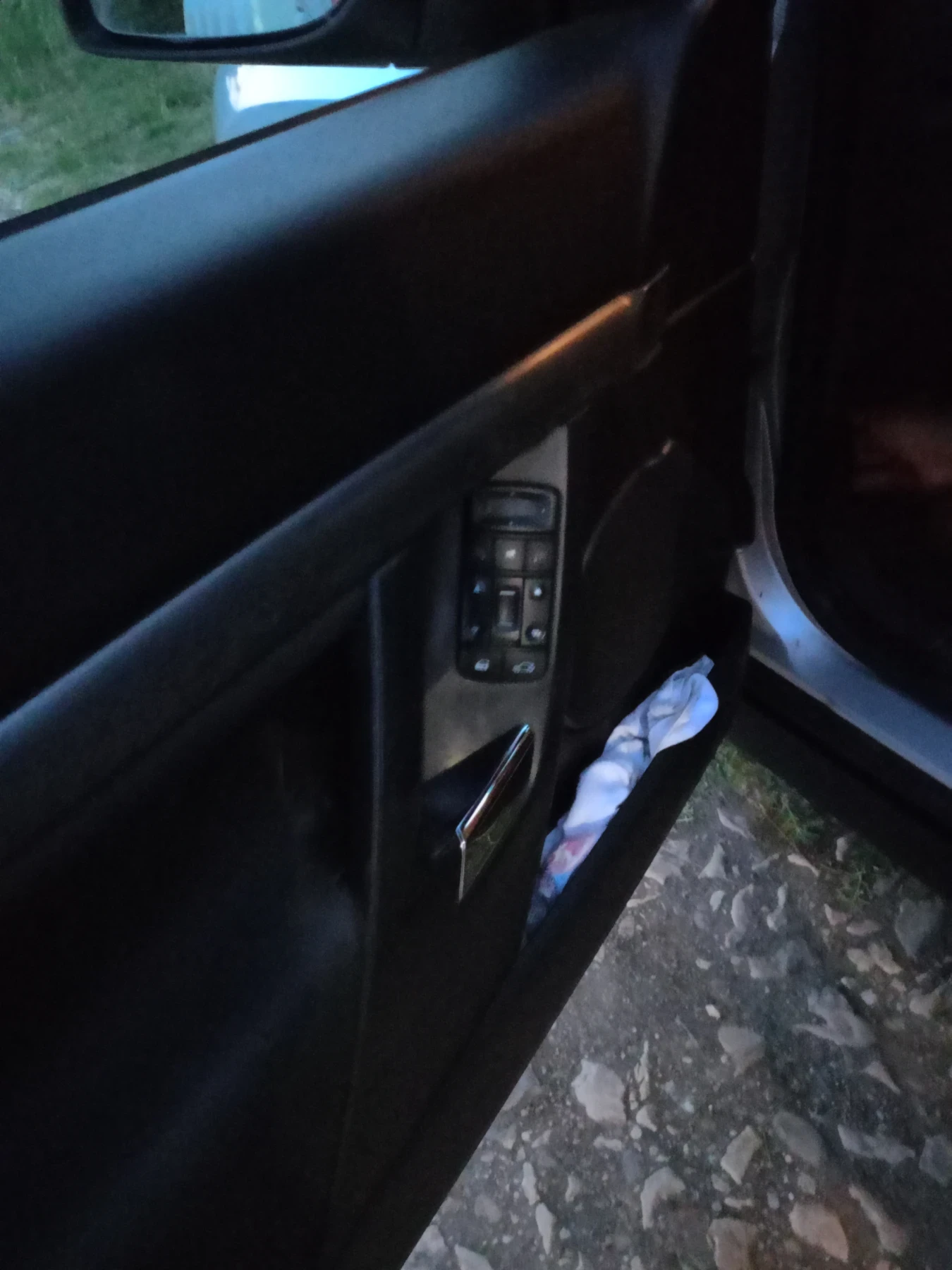 Opel Vectra 2.2 - изображение 6