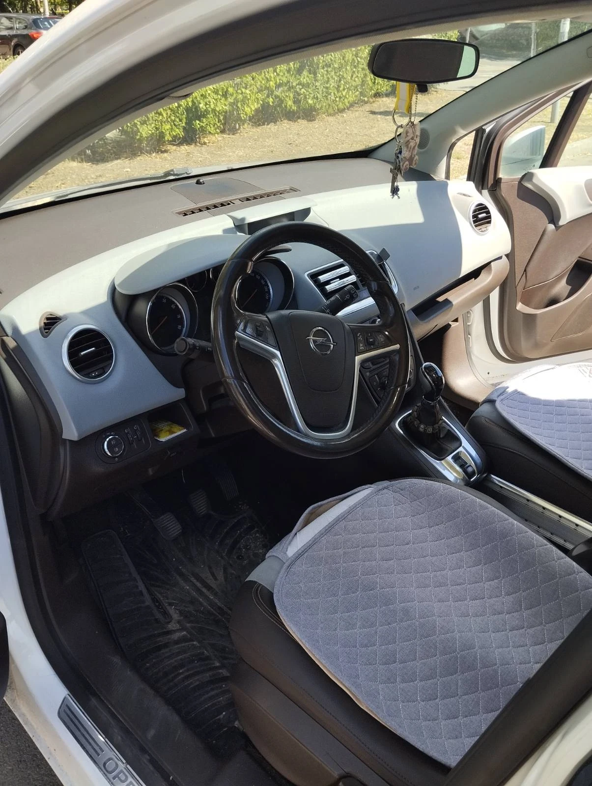 Opel Meriva 1.4i - изображение 6
