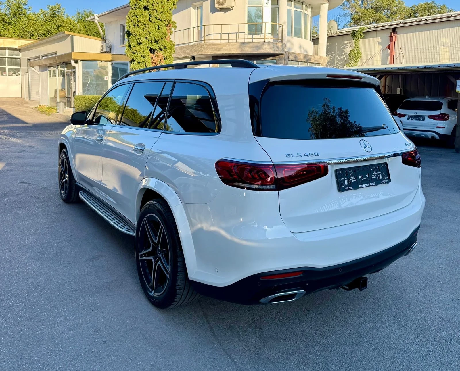 Mercedes-Benz GLS 450 4Matic EQ Boost AMG Night-Pack 7 Места - изображение 7