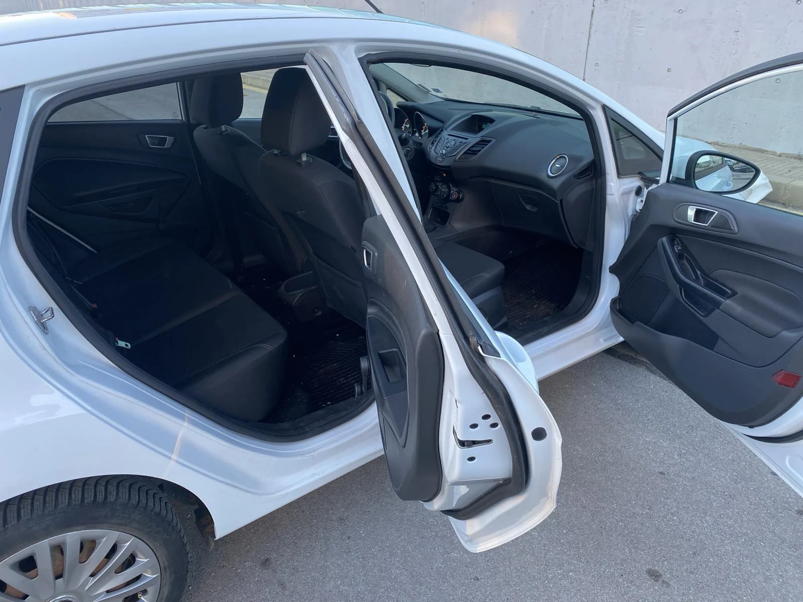 Ford Fiesta EURO 6B,      | Mobile.bg   13