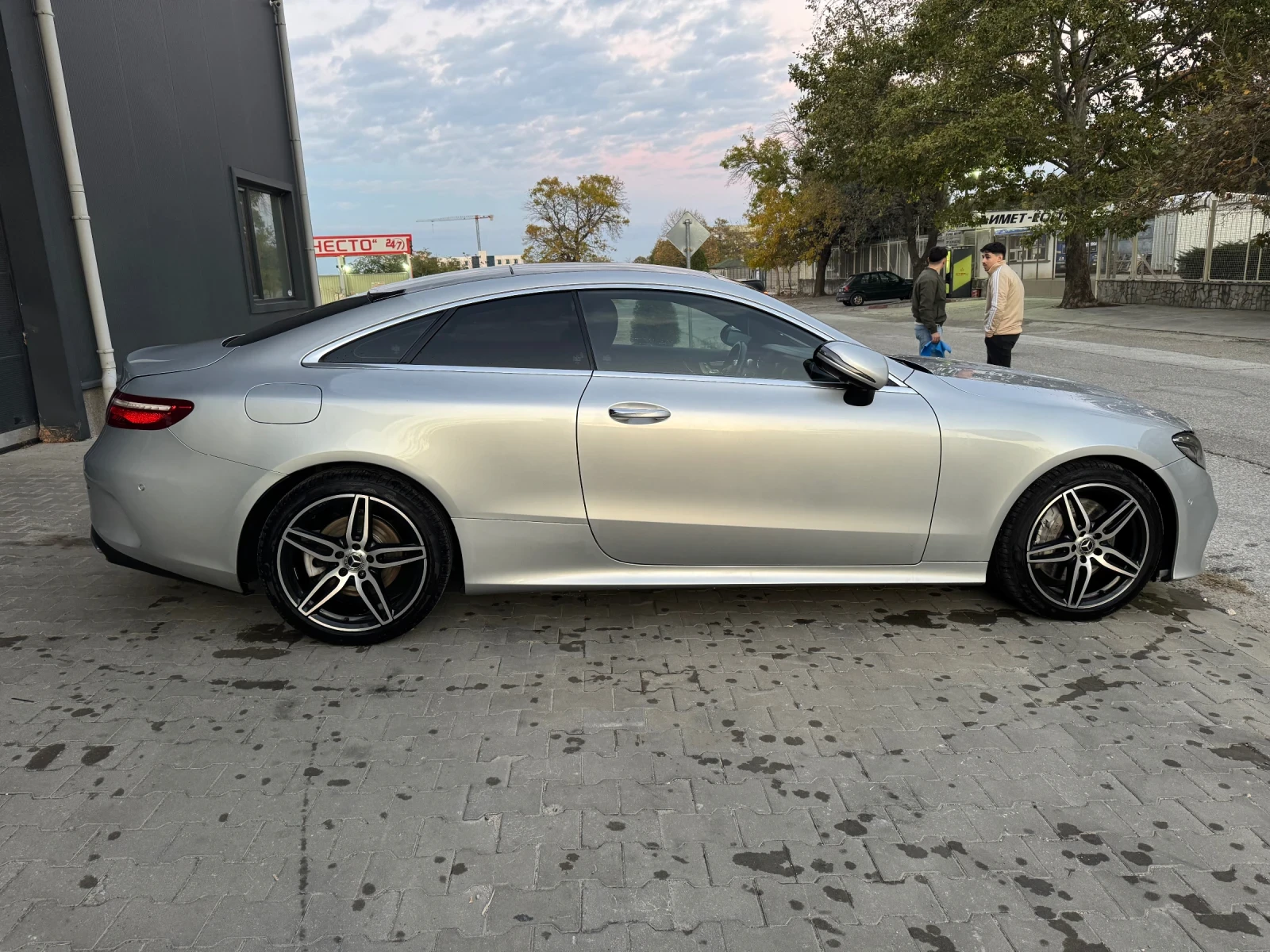 Mercedes-Benz E 350  - изображение 8