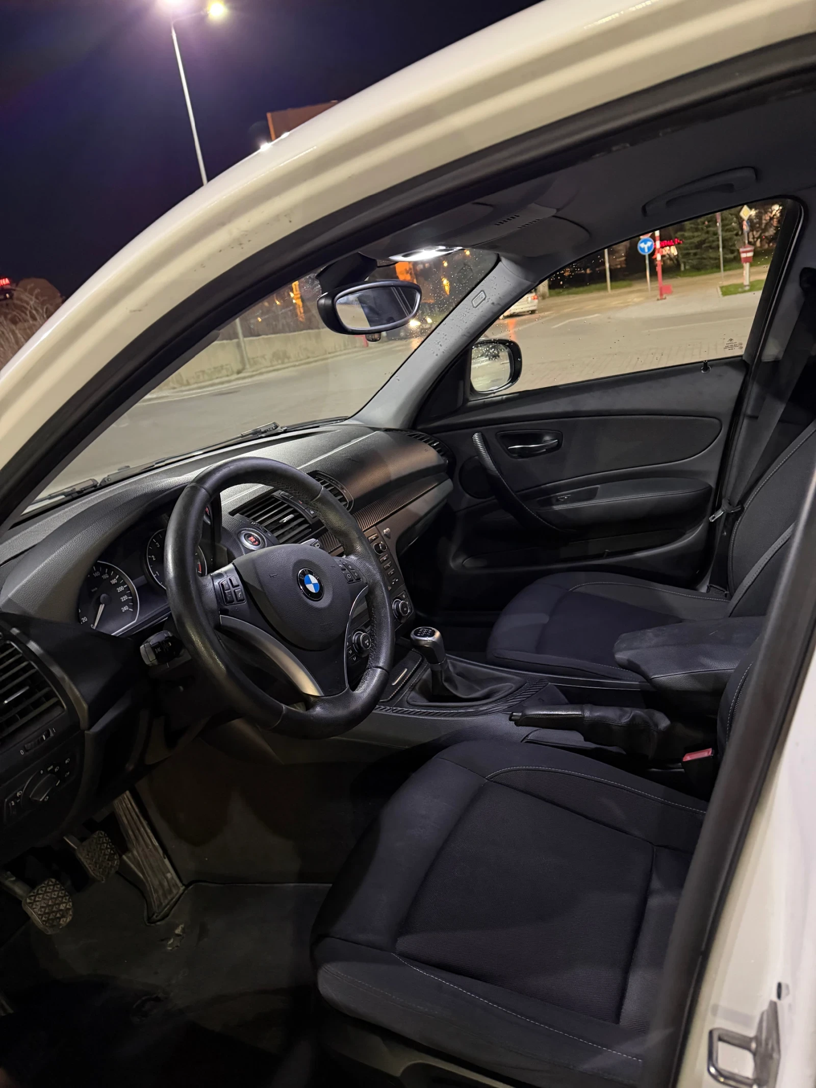 BMW 116, снимка 8 - Автомобили и джипове - 54000302