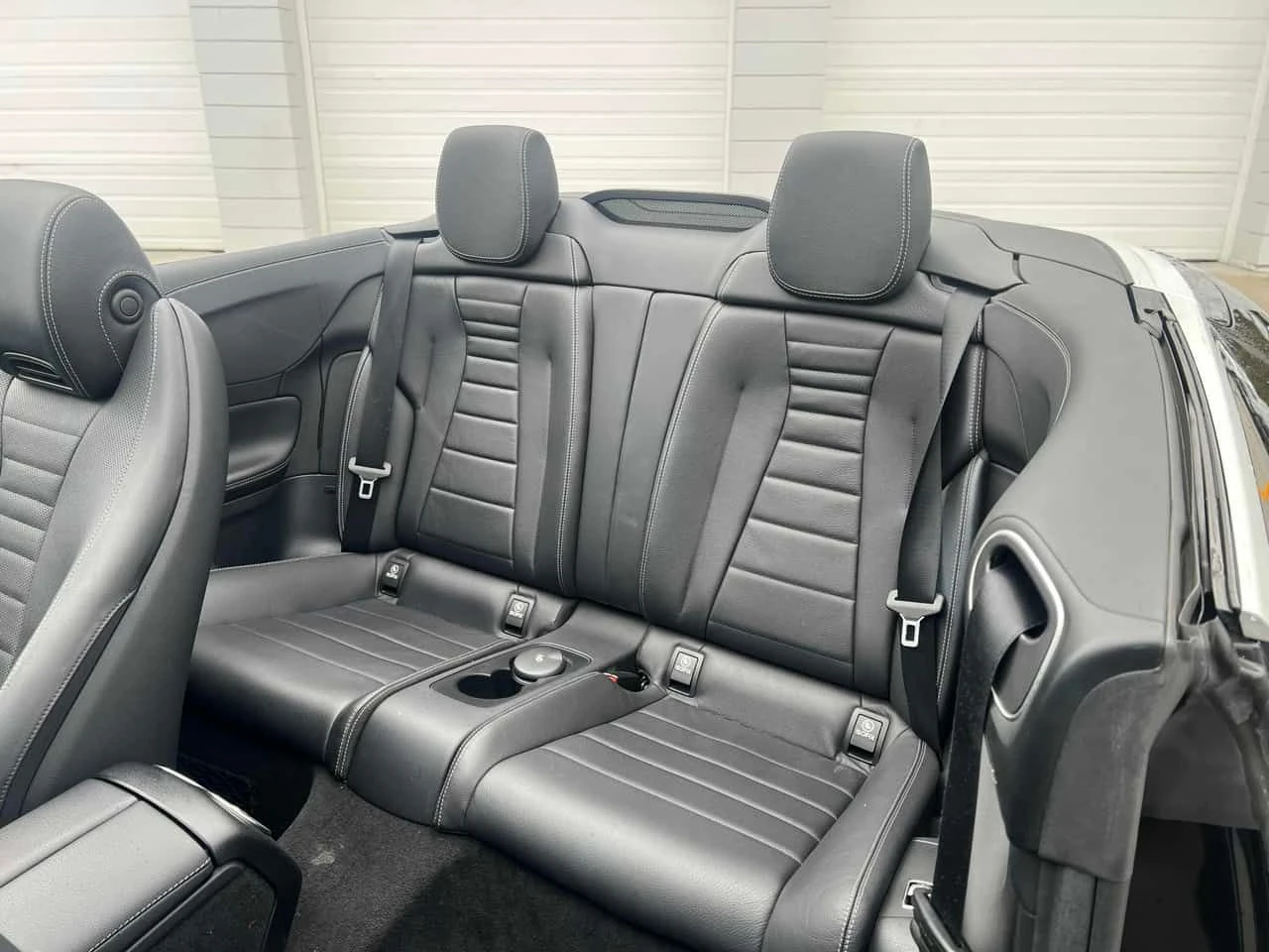 Mercedes-Benz E 400 CABRIO * CARFAX * BURMESTER * ОБДУХВАНЕ * 360, снимка 13 - Автомобили и джипове - 54077870