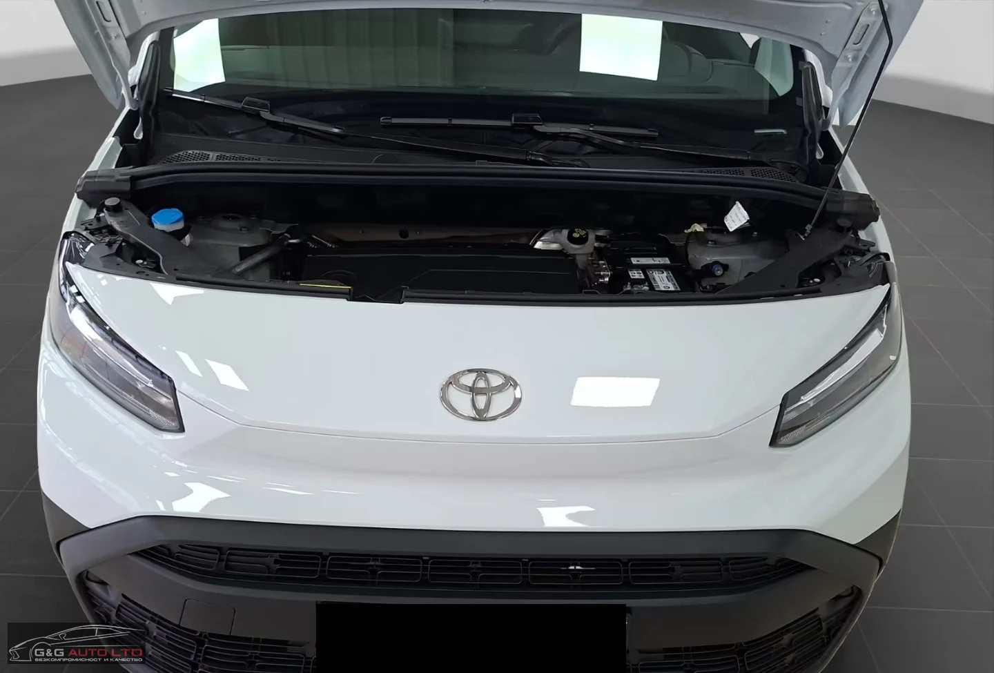 Toyota Proace City Verso 1.2/110HP/L1/FLOW/LED/277z, снимка 2 - Автомобили и джипове - 54113749