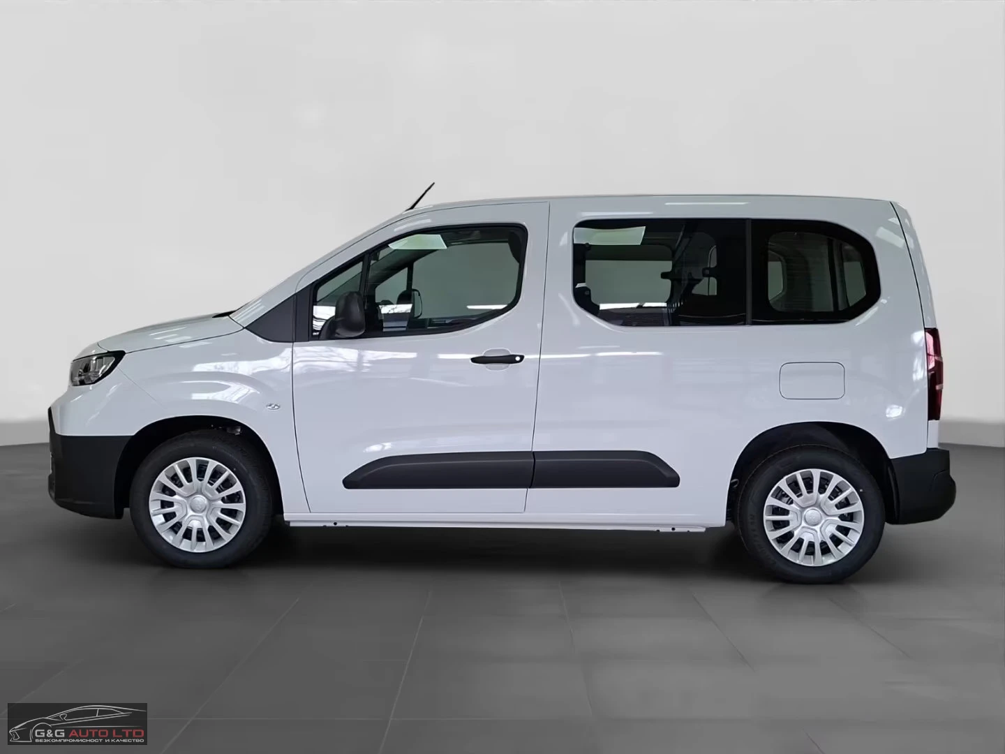 Toyota Proace City Verso 1.2/110HP/L1/FLOW/LED/277z, снимка 3 - Автомобили и джипове - 54113749