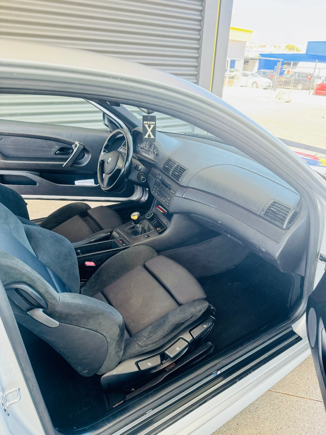 BMW 318, снимка 7 - Автомобили и джипове - 54525603