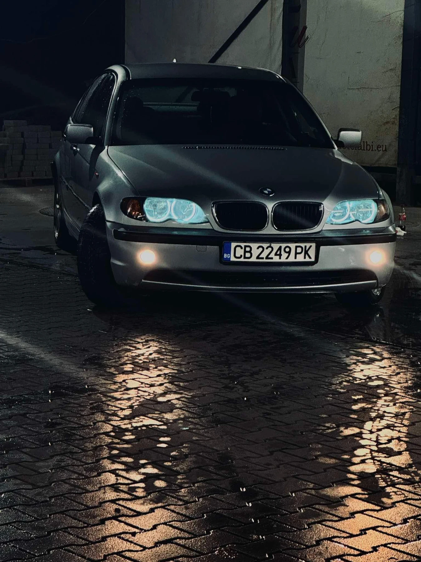 BMW 318, снимка 4 - Автомобили и джипове - 54768195