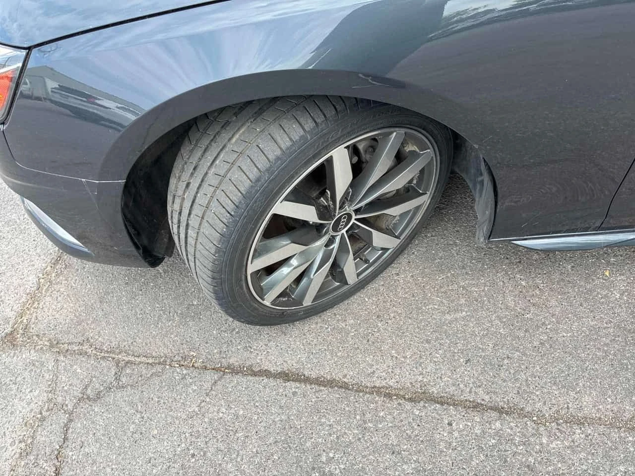Audi A4 * Komfort * АВТОКРЕДИТ * ПРЕДСТАВИТЕЛСТВО, снимка 6 - Автомобили и джипове - 54909815