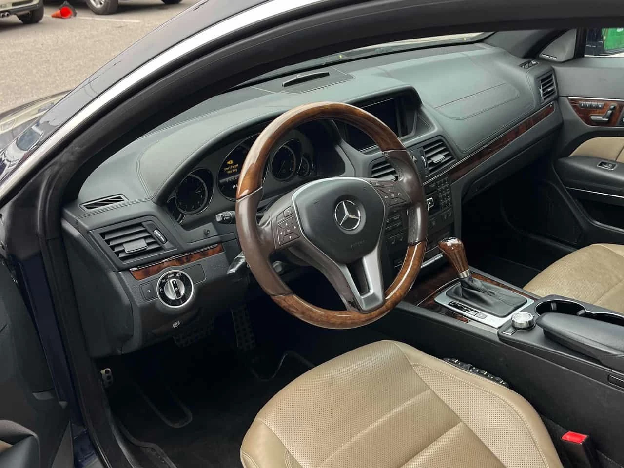 Mercedes-Benz E 500 | АВТОКРЕДИТ БЕЗ ПЪРВОНАЧАЛНА ВНОСКА | , снимка 5 - Автомобили и джипове - 55452425