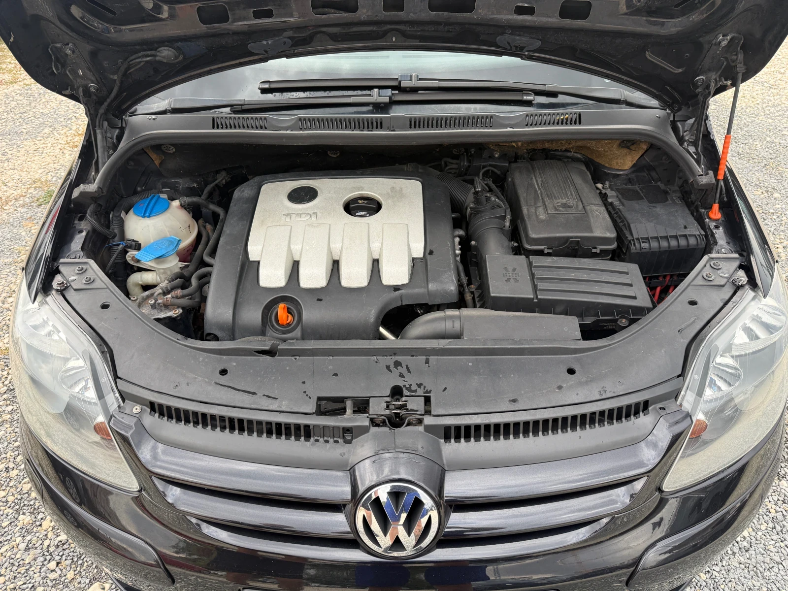 VW Golf Plus 2.0 TDi AUTOM / DSG, снимка 11 - Автомобили и джипове - 55838215