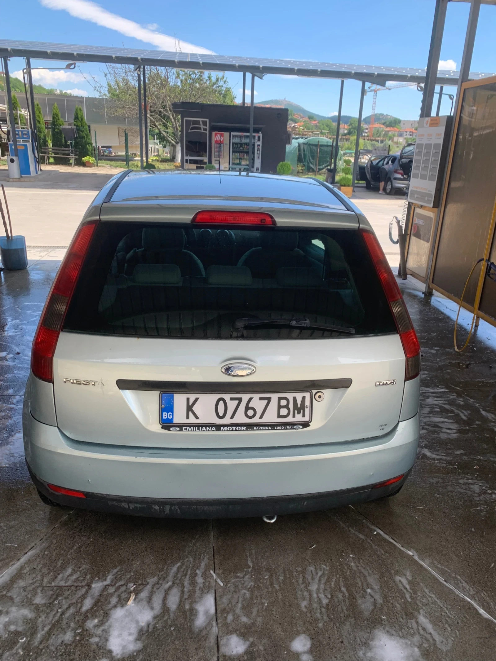 Ford Fiesta 1.4 TDCI, снимка 4 - Автомобили и джипове - 56174354