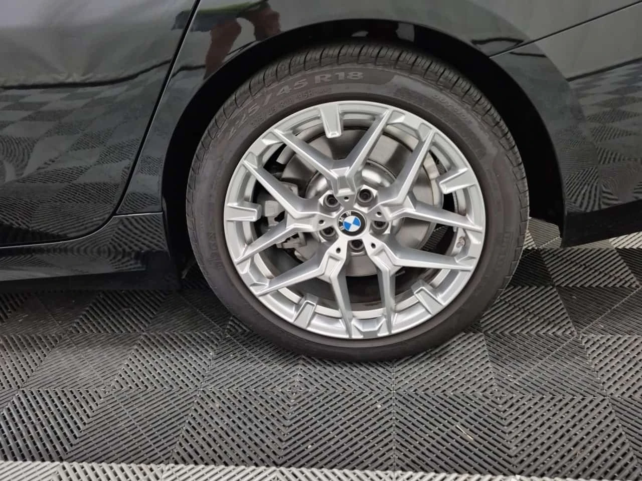 BMW 330 * 330i xDrive * CARFAX * ����� �� ����������� | Mobile.bg � ����������� 15