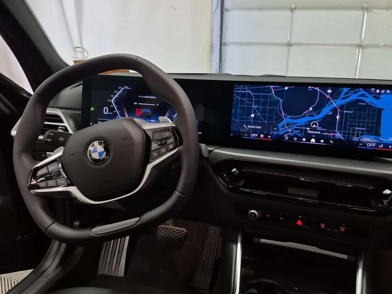 BMW 330 * 330i xDrive * CARFAX * ����� �� ����������� | Mobile.bg � ����������� 2