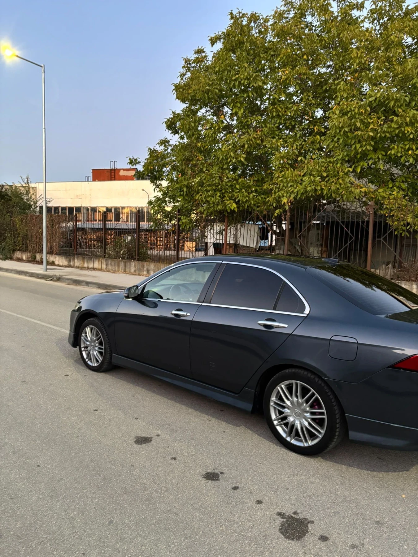 Honda Accord 2.0 i-vtec, снимка 6 - Автомобили и джипове - 56353132