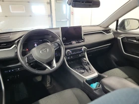 Toyota Rav4 2023 XLE HYBRID *   *  | Mobile.bg    8