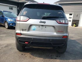 Jeep Cherokee 3.2L 6cyl 4WD - 10621 € / 20772.87 лв. - 61803935 3