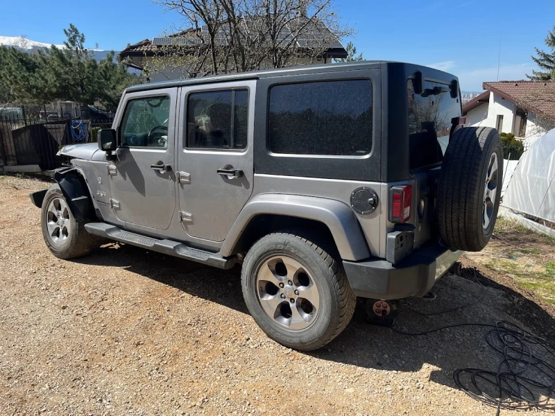 Jeep Wrangler 3.6v6-sahara, снимка 2 - Автомобили и джипове - 46998910