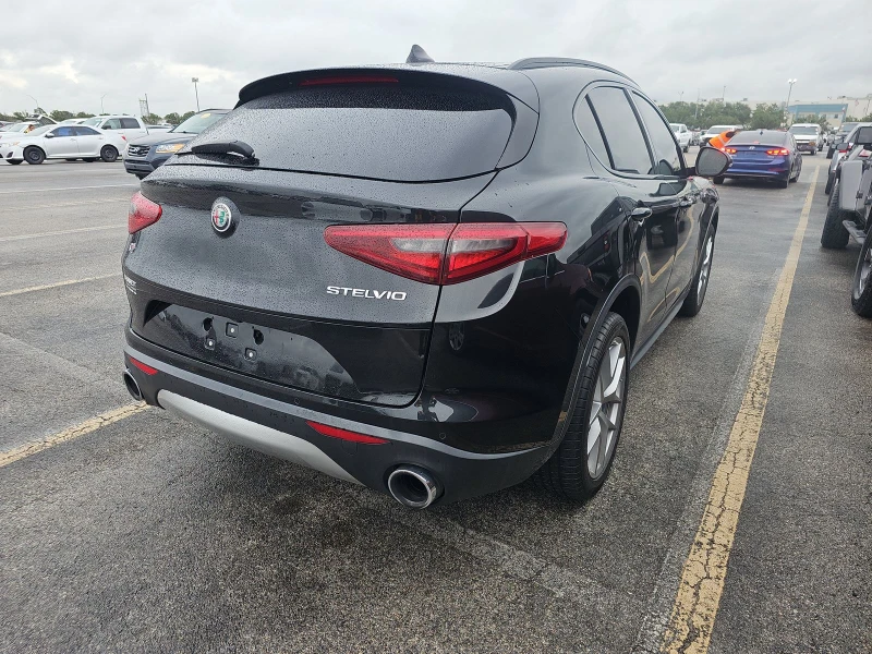 Alfa Romeo Stelvio Ti Sport, снимка 4 - Автомобили и джипове - 47532251