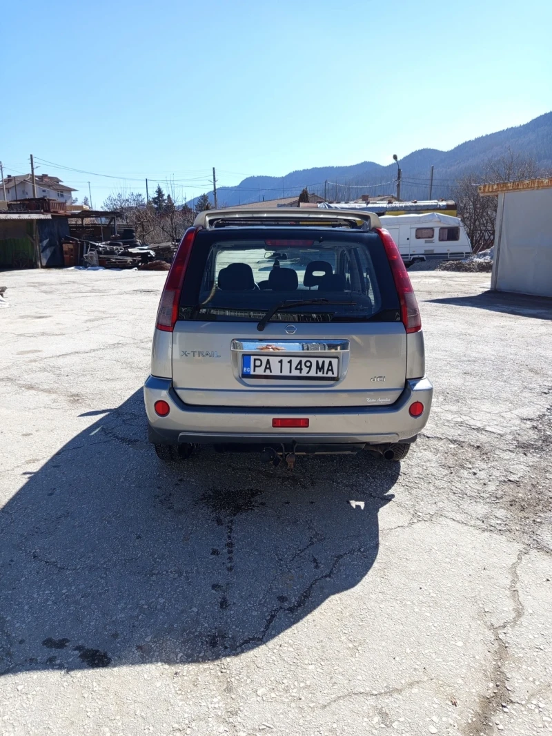 Nissan X-trail 2.2, снимка 5 - Автомобили и джипове - 49359580