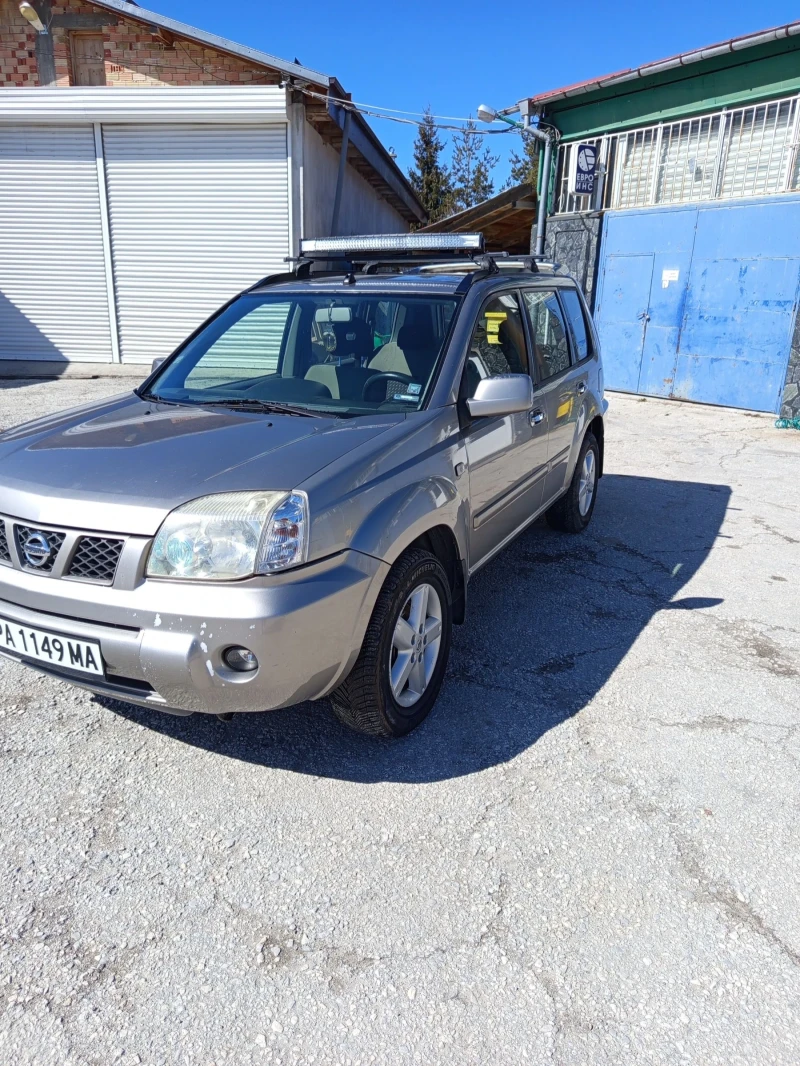 Nissan X-trail 2.2, снимка 2 - Автомобили и джипове - 49359580