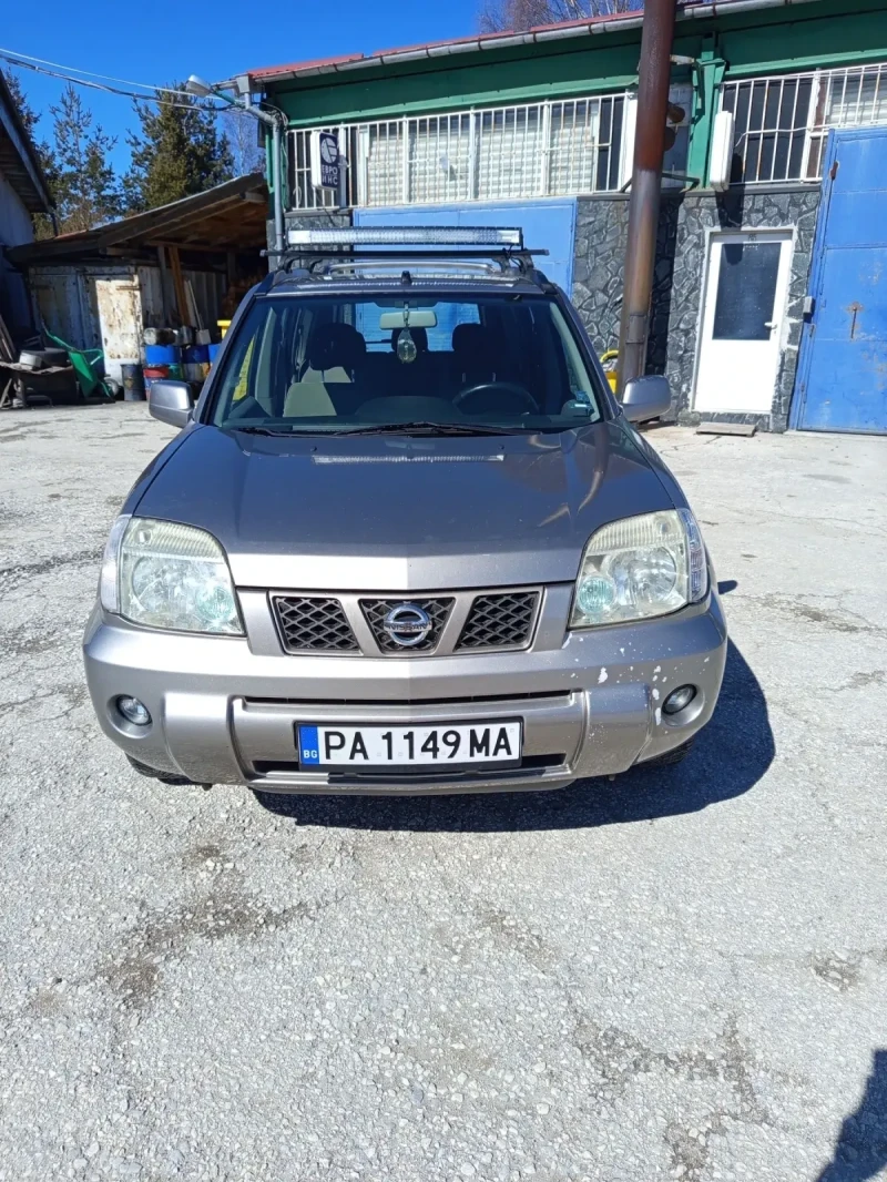 Nissan X-trail 2.2, снимка 1 - Автомобили и джипове - 49359580