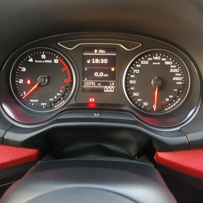 Audi Q2, снимка 5 - Автомобили и джипове - 52147013