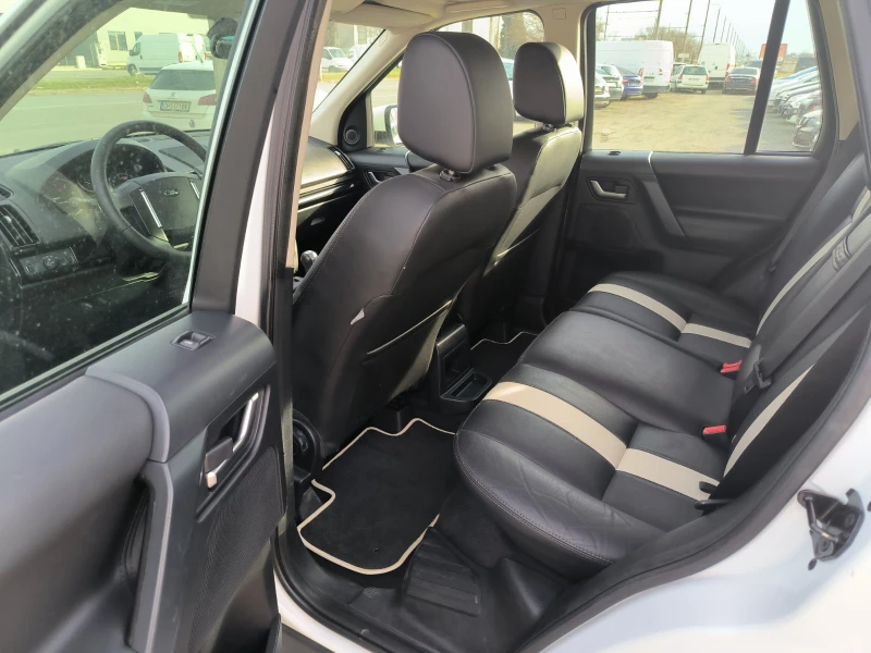 Land Rover Freelander 2.2d-6sk-Euro-5A, снимка 16 - Автомобили и джипове - 52965688